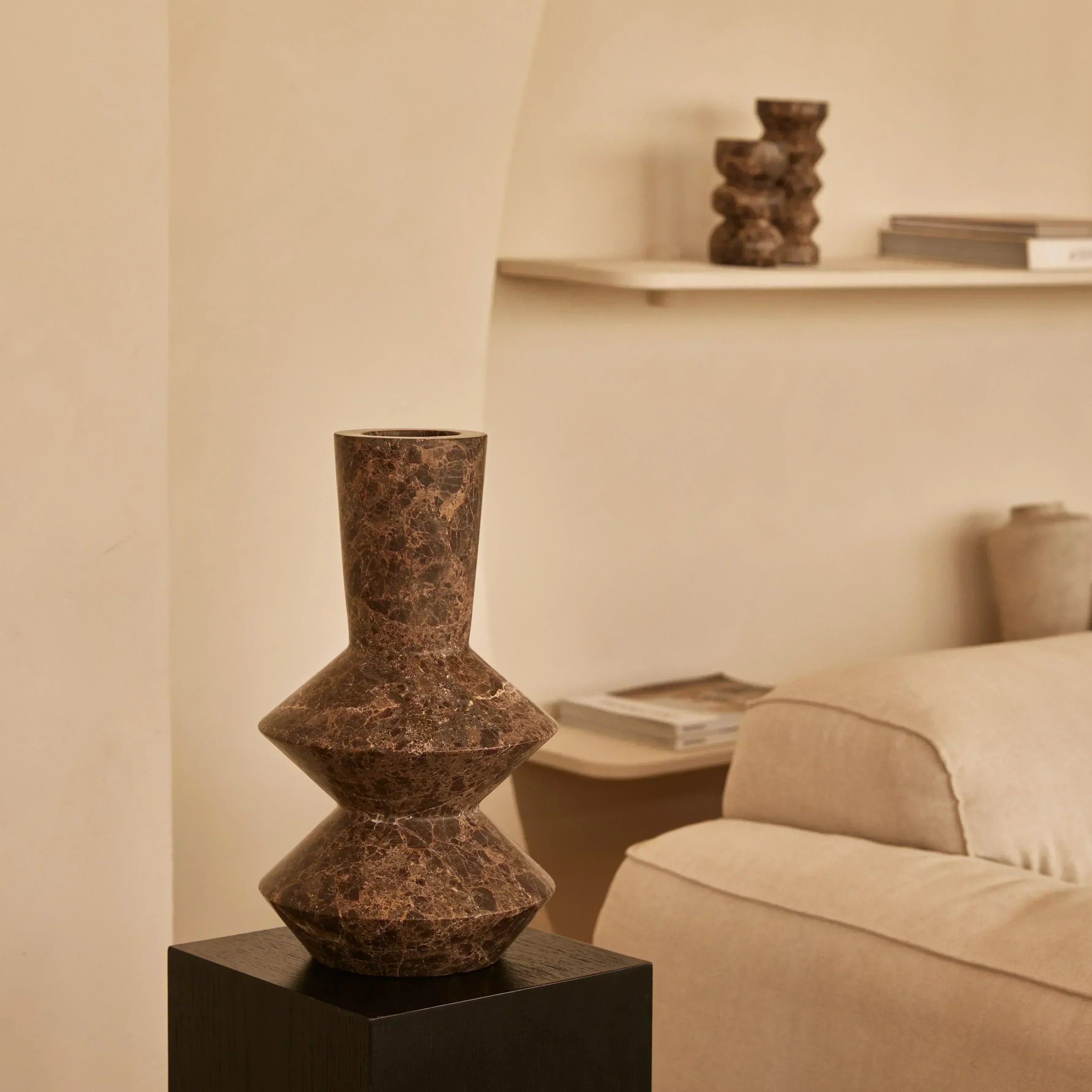 Wazon Dark Emperador