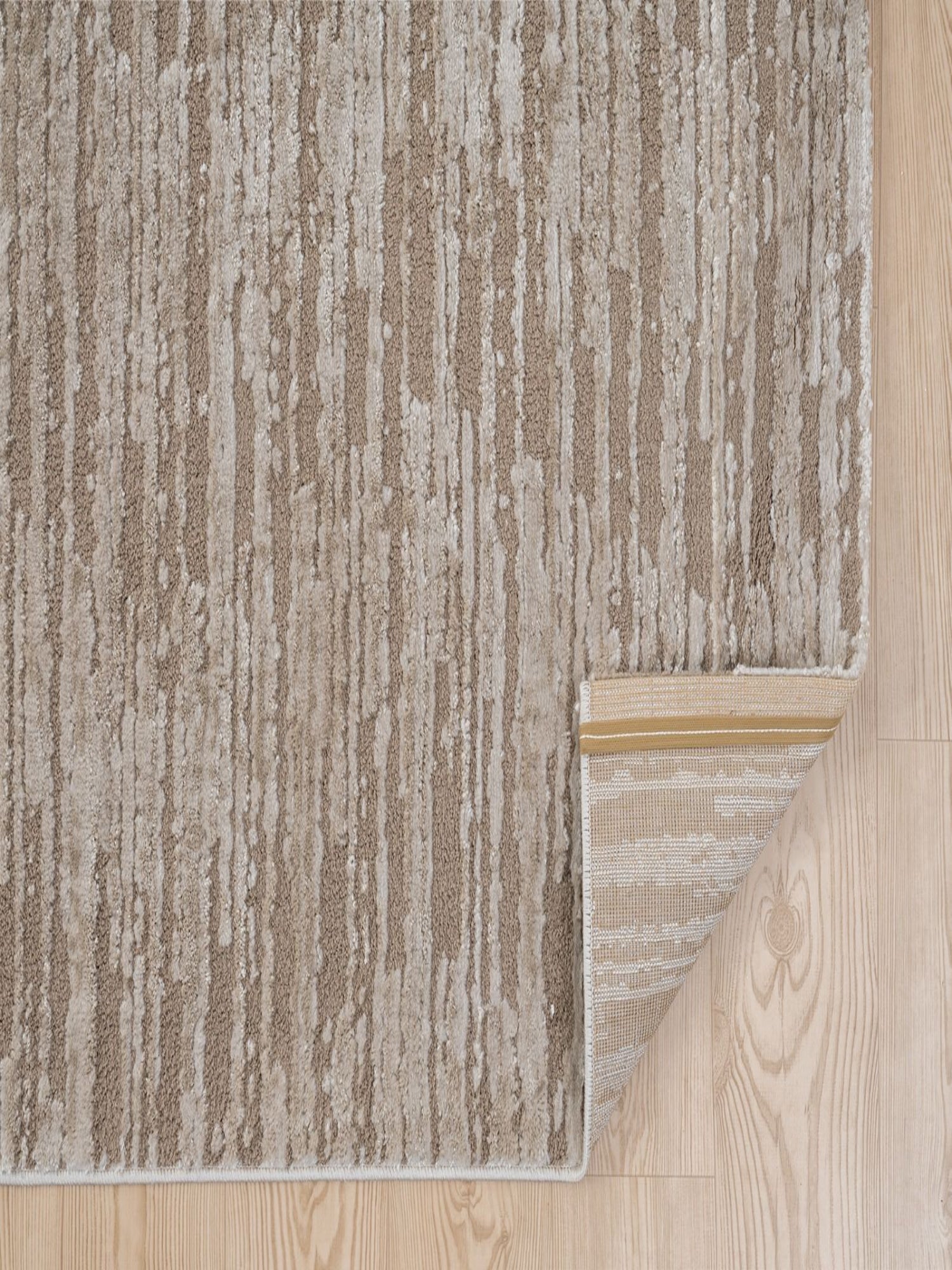 Liva – Dywan w kolorze taupe